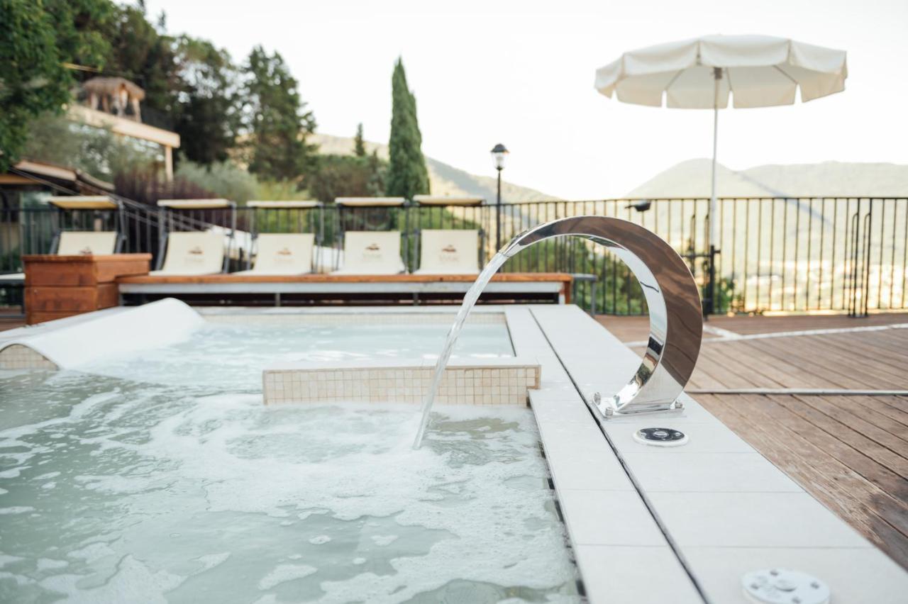 Vytae Spa & Resort Vallecorsa Exteriör bild